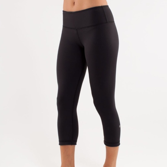 EUC reversible lululemon Wunder Under Crop - Picture 1 of 4